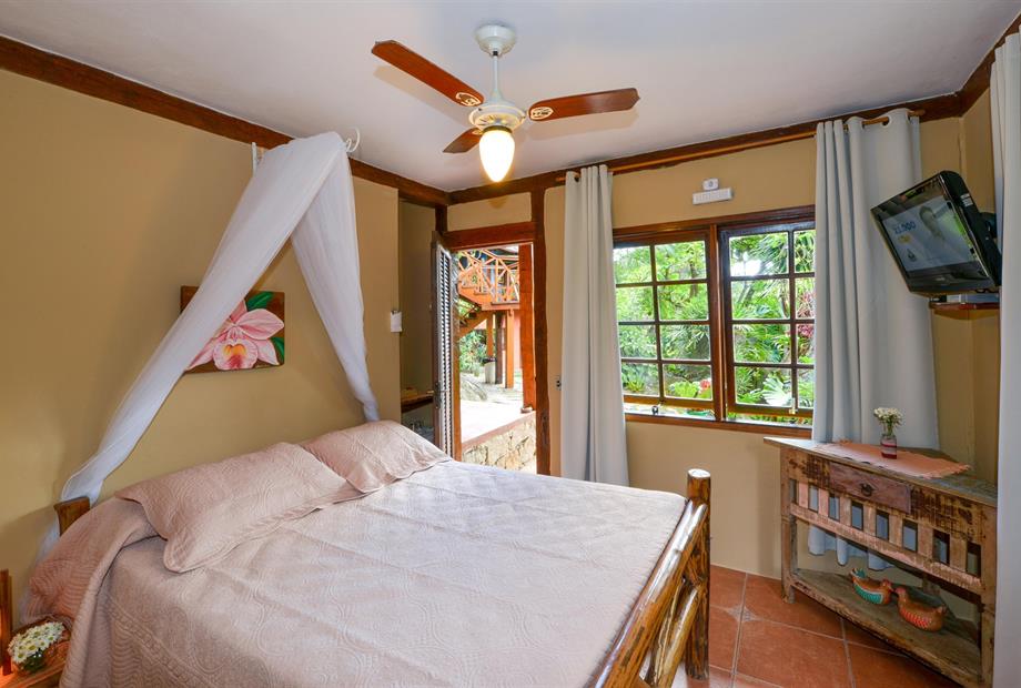 Pousada Villa da Prainha - Ilhabela - Suite 1.jpg