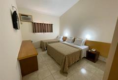 Superior Triplo Casal (1 Cama Casal + 1 Cama Solteiro)