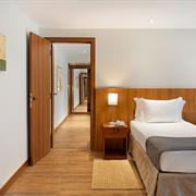 QUARTO FAMILIA