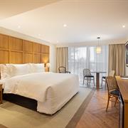 SUPERIOR PLUS COM CAMA CASAL