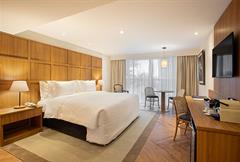 SUPERIOR PLUS COM CAMA CASAL