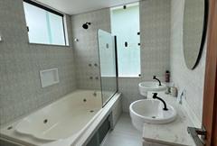 Suíte Deluxe com Hidro