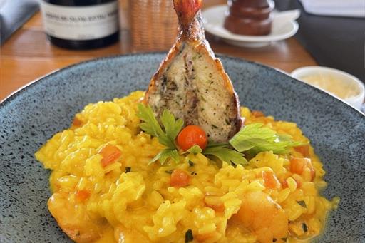 whatsapp image 2024-06-10 at 14.35.24 (25).jpeg