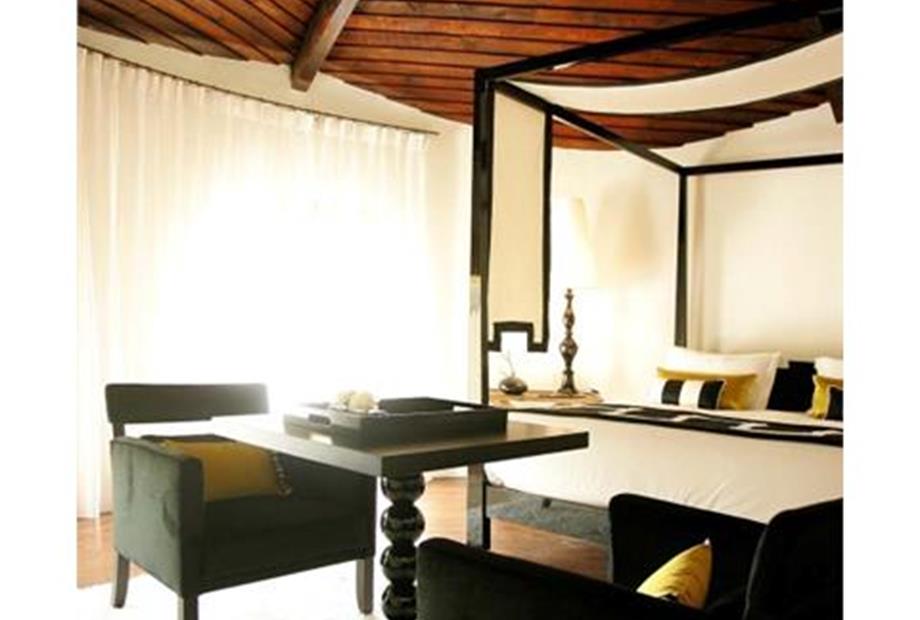 Suite Pedro Ines (Small).jpg