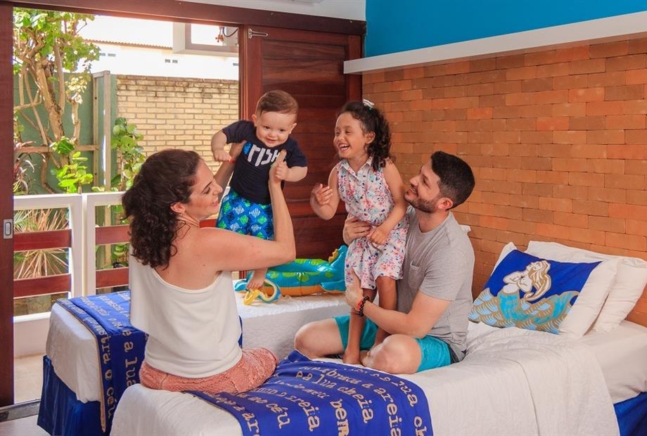 village standard quadruplo 8.jpg