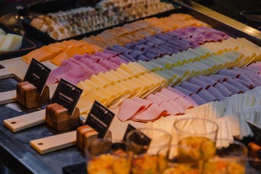 sbnf - café da manhã baixa5.jpg