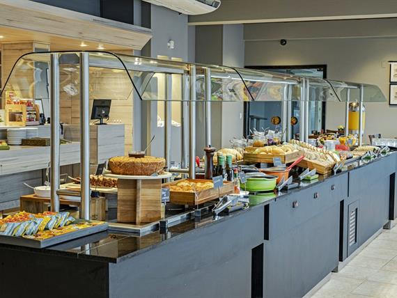 sbnf - café da manhã baixa.jpg