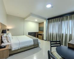 Family Room, 1 Queen Bed and 2 Single Beds