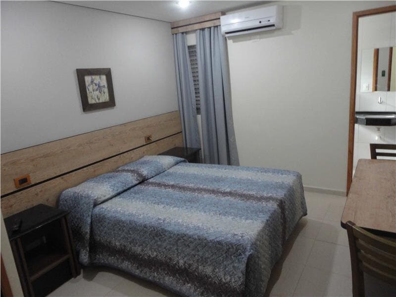 Quarto casal 02 copy.jpg