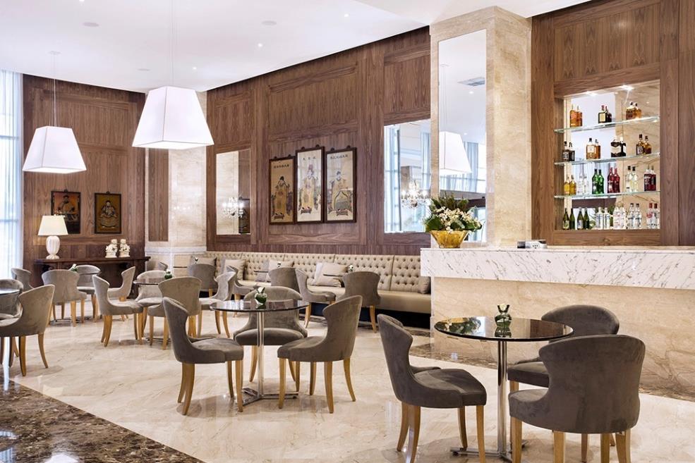 lobby-bar.jpg