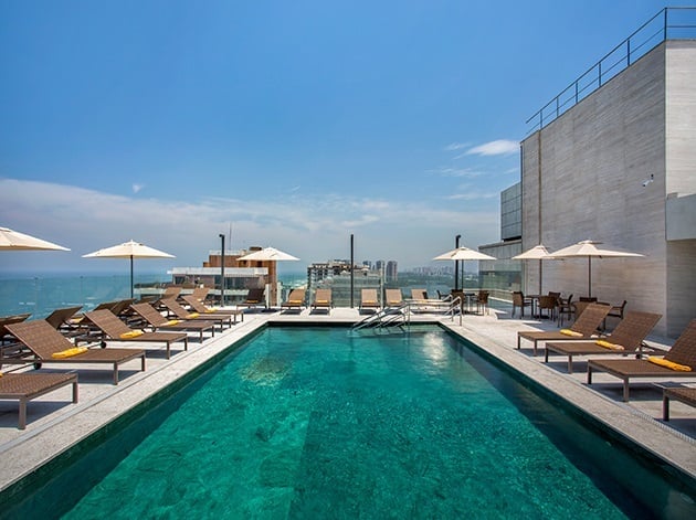 Windsor-Marapendi-piscina.jpg