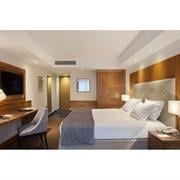 SUPERIOR EXECUTIVO COM CAMA CASAL