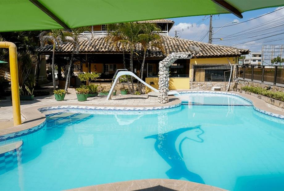 piscina nova jardins do porto omnibees.jpg