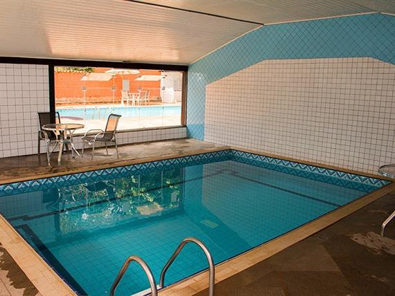 piscina aquecida.jpg