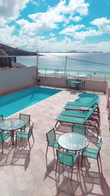 área piscina .jpg