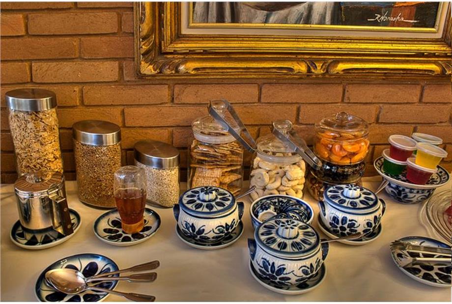 cafe da manha cereais e outros.jpg