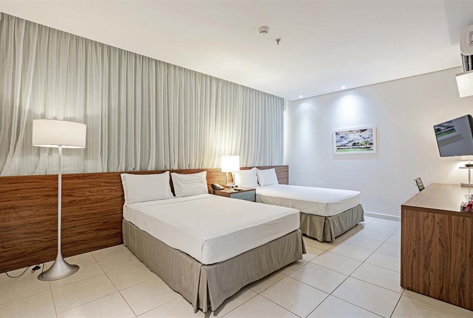 SEPV - Luxo Twin (3).jpg