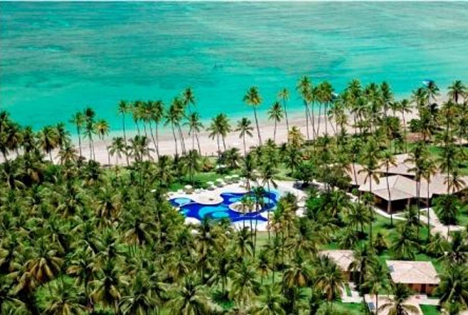 Aereo Picina com Mar.jpg