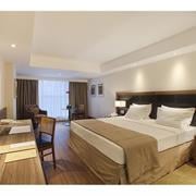 SUPERIOR COM CAMA CASAL