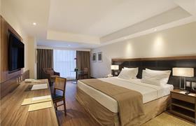 SUPERIOR COM CAMA CASAL do Windsor Oceanico Hotel