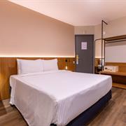 Luxo Casal - 1 Cama Queen