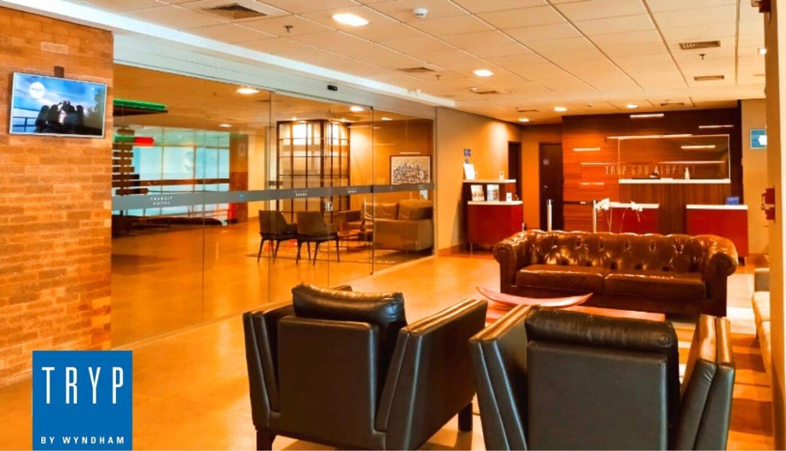 5 lobby1_easy-resize.com.jpg