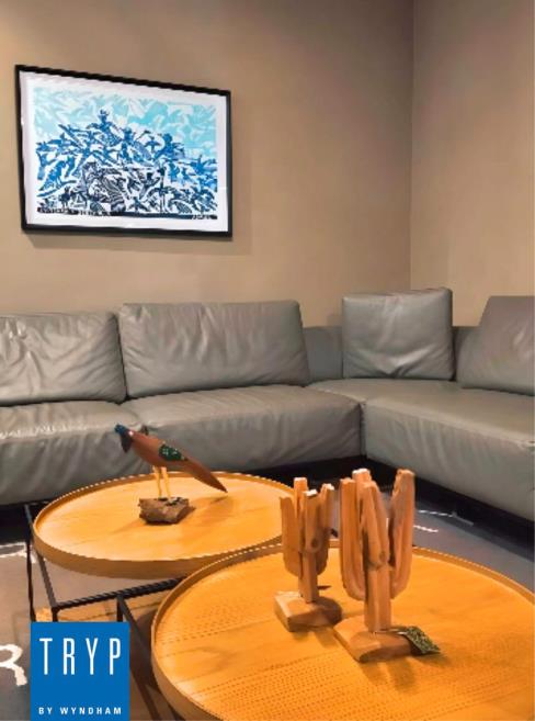 3 lobby 4_easy-resize.com.jpg