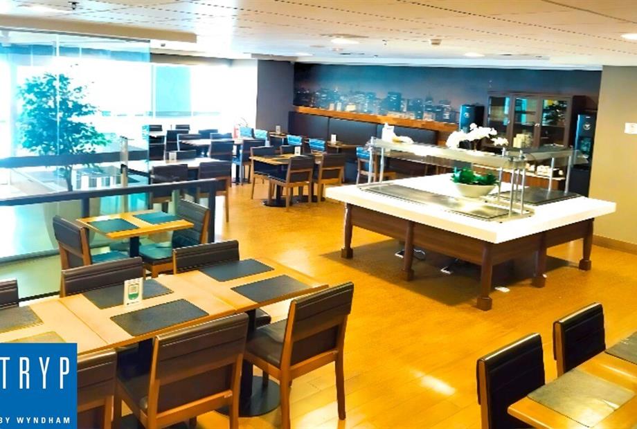 14 restaurante_easy-resize.com.jpg