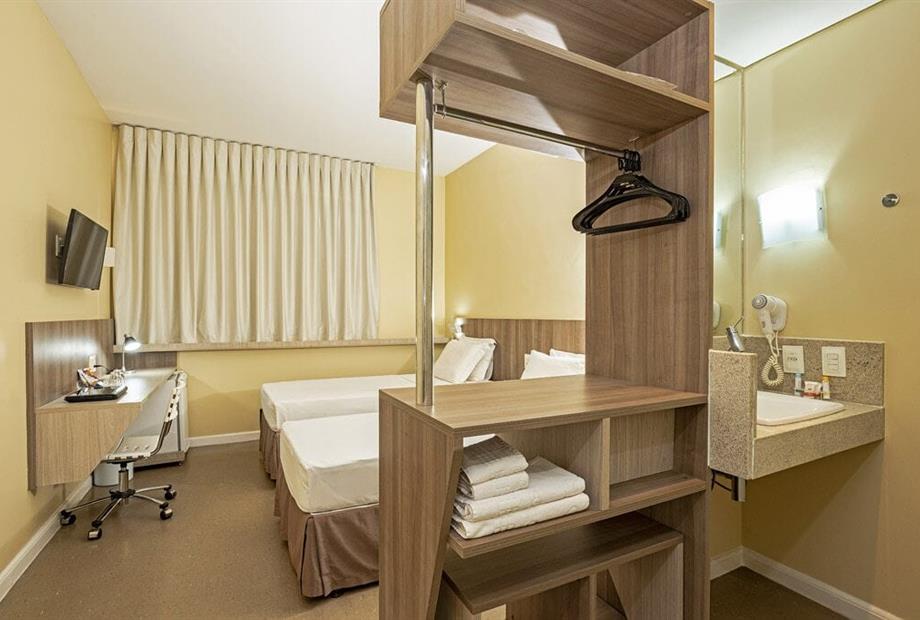 slca - standard twin (4).jpg