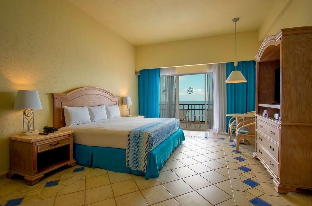 Ocean View Room - ov.jpg