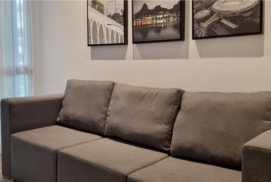 master premium sofa.jpg