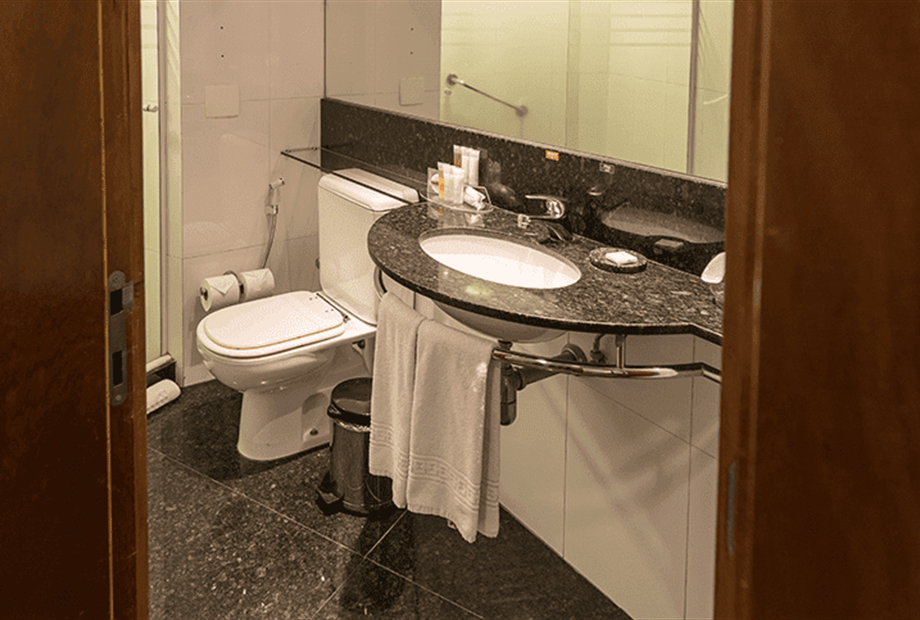 Luxo Queen (11) - Reduzida.png