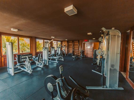 fitness center (03).jpg