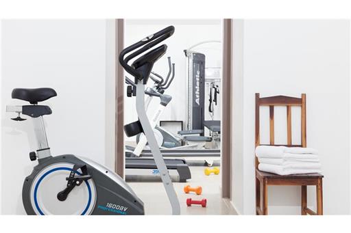 _MG_0664 academia residence.jpg