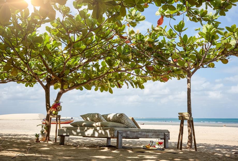 cama-na-praia-base-3-def_output.jpg