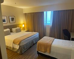 Standard Triplo - 1 Cama Queen e 1 Cama Solteiro