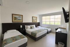 Room quadruple double bed + 2 single