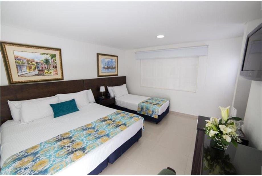 HABITACION TRIPLE CAMA DOBLE + SENCILLA