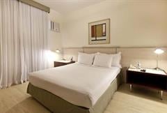 Suíte Executiva Cama de Casal com Varanda