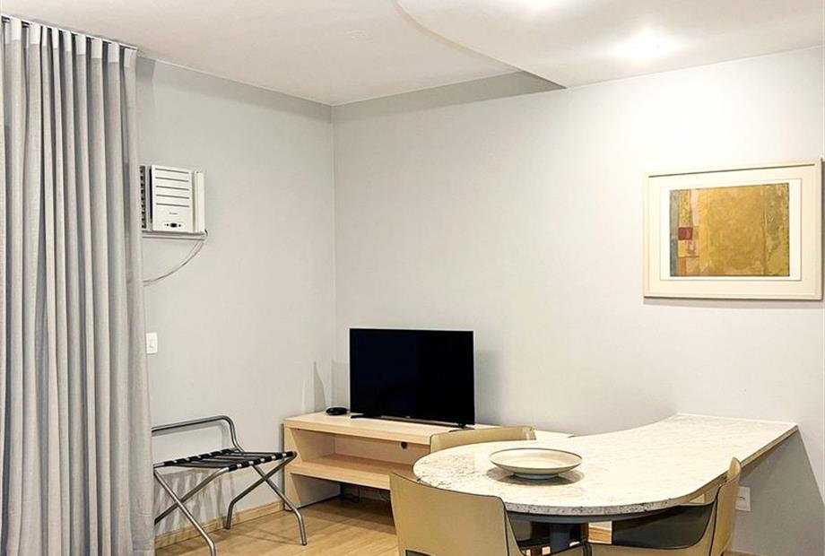 foto sala 1906-enhanced-sr.jpg