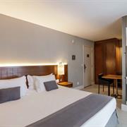 Luxury Double Room with Courtyard View