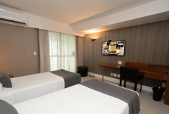 Quarto Luxo Solteiro Vista Rua