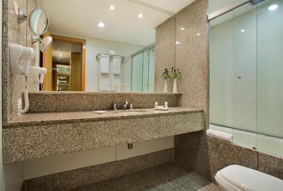 super luxo banheiro.jpg