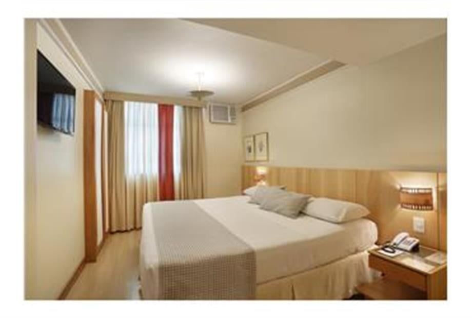 Quarto duplo/cama de casal