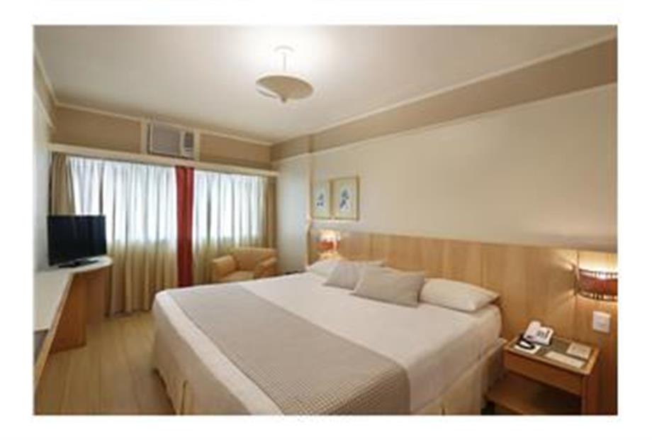 Quarto duplo/cama de casal