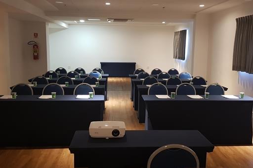 quinzinho de barros escolar+.jpg