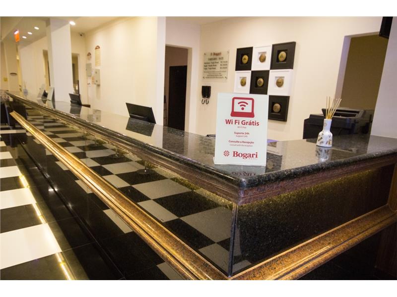 Bogari Hotel Recepção.jpg