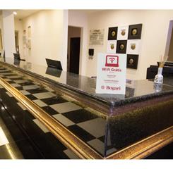 Bogari Hotel Recepção.jpg