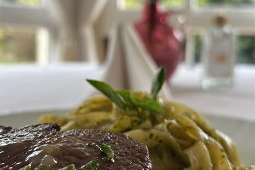 whatsapp image 2025-05-28 at 18.19.18.jpeg