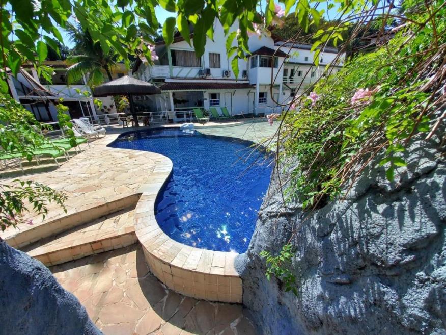 foto piscina 1.jpg